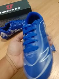 KIDZTUBS Sepatu Sepak Bola Anak Laki Laki Size 28 29 30 31 32 33 34 35 36 37 KDZ1416113024