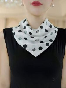 Khăn Choàng Lụa in Hình Thời Trang Mùa Thu 2025 Dành Cho Nữ Có Khóa Từ Đa Năng Bảo Vệ Cổ Khăn Quàng Cổ Họa Tiết Hoa Polyester