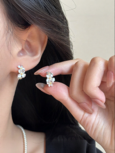 YUCOO | Bông Tai Bạc Tinh Chế Gardenia S999
