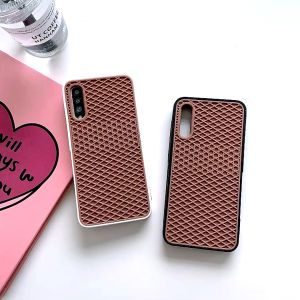 Vans-Themed Samsung Phone Cases: Protection & Style