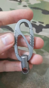 Móc khóa titan Key Unity KM09 nhỏ gọn tiện lợi