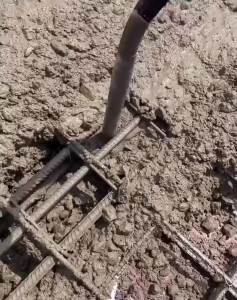 DEKES 220V Handheld Vibrating Rod: A Powerful Tool for Construction