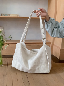 Korean Lazy Style Large Capacity Canvas Tote Bag 2025 New Model College Student Class Commuting Single Shoulder Slant Bag