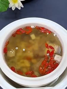 Freshly Roasted White Kidney Bean and Jobs Tears Soup Ingredients