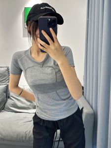 LULUSwiftly Tech Womens Fitness Short Sleeve Skin-tight Quick-drying Top Breathable Base Layer T-shirt Nylon Spandex Blend