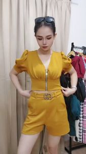 LooWear- Setelan Baju Dan Celana Pendek Bahan Scuba Atasan Crop Wanita Premium Kasual Modern Terbaru 2023 - All Size Fit to XL, Sleting Depan, Tebal Adem Melar - LooWear Story