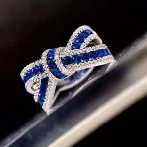 Huitan Gorgeous Finger Ring for Women Fashion Female Fashion Bright Zirconia Jewelry for Engagement Ceremony Party Accessories