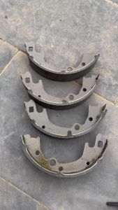 1 bộ 4 miếng Má phanh sau lắp xe huyndai 1 tấn 125 tấn bản 4.5cm má phanh ô tô