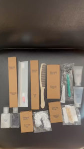 10set]ชุดแปรงฟันโรงแรม แปรงสีฟันใช้แล้วทิ้ง ชุดของใช้โรงแรม รีสอร์ท บ้านพัก บ้านพักตากอากาศ สามารถสั่งทำโลโก้ได้ อุปกรณ์และสินค้าที่ใช้ในโรงแรม