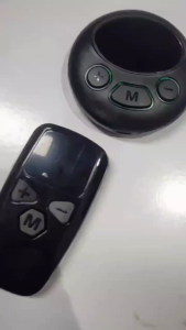 ใหม่ EMS เครื่องนวดหน้า เครื่องนวดหน้าความถี่ต่ําชีพจรพระจันทร์เสี้ยวรูปร่างอุปกรณ์ความงาม ใบหน้าริ้วรอยเครื่องกระตุ้นกล้ามเนื้อใบหน้า