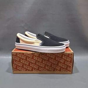 SEPATU VANS21 SLIP ON VAULT OG ANAHEIM HITAM KREM KANVAS 36-43