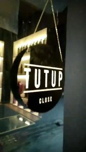 OPEN CLOSE SIGN BOARD AKRILIK | BOLAK BALIK | Acrylic Signage Open Close/Akrilik Open Close (Bulat)