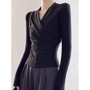 Spring 2025 Womens Thickened Velvet Cross V-neck Base Shirt Slim Fit Fashionable Top Long Sleeve Regular Length Sweet-and-Spicy Style