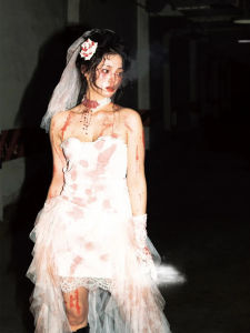 Adult Halloween Wedding Ghost Bride Costume Red Dress with Lace Train Vampire Style Cosplay Female Clothing Gothic Style