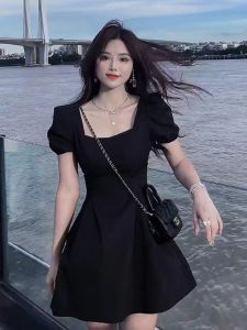 French Style Hepburn Wind Black Puff Sleeve Dress Womens Summer Square Collar Mid Length Long Length Waist Umbrella Skirt Little Black Dress Tide