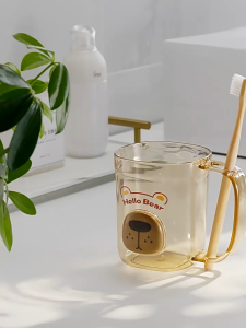 Cốc Đánh Răng Gấu Dễ Thương Trong Suốt Kèm Quai Cầm Có Chỗ Cắm Bàn Chải Mới Nhất 2025