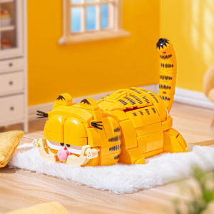 Garfield Cat Street Scene Model Childrens Toy Building Blocks Cartoon Assembly Birthday Gift for Boys And Girls over 6 Years Old