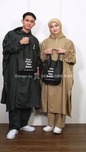 XAV Jas Hujan Ponco Kelelawar Dewasa Pria Wanita Bahan PVC Tebal Elastis Kuat Anti Rembes