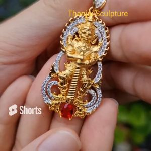 จี้ ท้าวเวสสุวรรณ ทองล้อมเพชรฝังพลอยแดง โชคลาภ ป้องกันกันภูตผีปีศาจคุณไสยของอาถรรพ์ ร่ำรวยมั่งมีศรีสุข ปลุกเสกแล้วจ้า