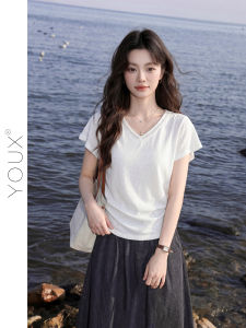 YOUXIANG | Áo Thun Trắng Cổ V Thiết Kế Rỗng