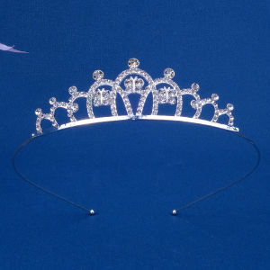 มงกุฏเพชรเทียมสีเงินยอดนิยมใหม่มงกุฎเจ้าสาวหรูหราเครื่องประดับชุดแต่งงานสำหรับผู้หญิงเครื่องประดับงานปาร์ตี้