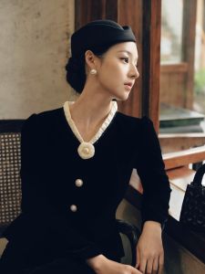 Black Air Stewardess Beret Hat Womens Fashion Face Slimming French Vintage Lady Personality Small Gift Hat Autumn New Style