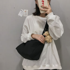 กระเป๋าผ้าใบ Crossbody สำหรับใส่ไปเรียน ความจุขนาดใหญ่ กระเป๋าสะพายไหล่ข้างเดียว กระเป๋าผู้หญิง กระเป๋าสะพายไหล่แบบยูนิเซ็กส์ กระเป๋าสะพายไหล่แบบลำลอง