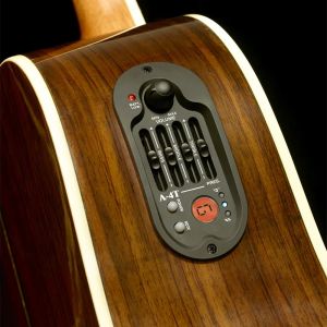 Acoustic Guitar Preamp with Round Digital Procedding Tuner Equalizer Guitar Pickup Rubber Oil Black SE-4N 4 Band EQ