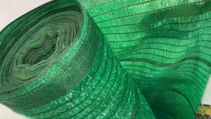 สแลน กันแดด สแลน ตาข่าย กรองแสง สี เขียว 80 % สูง 2 เมตร ตัดเป็นเมตร (ตัวอย่าง สั่ง 20 ชิ้น ตัดยาว 20 เมตร ไม่แยกตัดทีละเมตร)