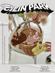 Cilinpark Leather Keychain Flying Bear Doll Couple Best Friend Toy Cute Gift Holiday Pendant Bag Accessory Fashionable Trendy