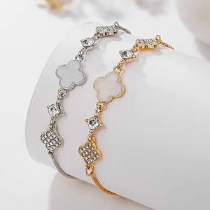 Gelang Wanita Daun Empat Sophia - Desain Mewah & Eksklusif