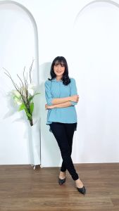 Kemeja Premium Crinkle: Kemeja Wanita Polos Lengan Balon & Atasan Wanita Lengan Pendek