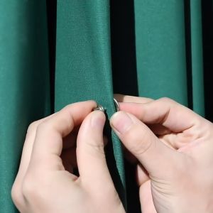 (2pcs/pair) Magnetic Curtain Fixed Button Buckle Clips Lightproof Detachable Nail Free Metal Curtain Adsorption Windproof