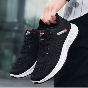 Korean Mens Sneakers Low Cut Casual Running Sports Shoes For Men Black Outdoor Hiking Rubber Shoes For Men