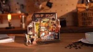 บ้านตูกตา DIY แบบ Funtory พร้อมส่ง ENG.ver คาเฟ่ ร้านกาแฟ Slow Life Café โมเดลบ้าน ของเล่น ของเล่นไม้ Rolife DG162
