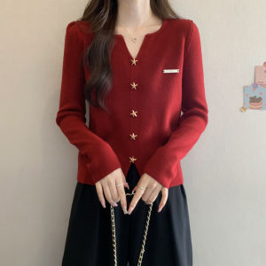 เสื้อสเวตเตอร์คอวีสีแดงหลวมๆ สำหรับผู้หญิง ฤดูใบไม้ร่วง/ฤดูหนาว เสื้อชั้นในถักแบบสวมหัว ทรงหลวม สไตล์เกาหลี เสื้อผ้าทำงาน