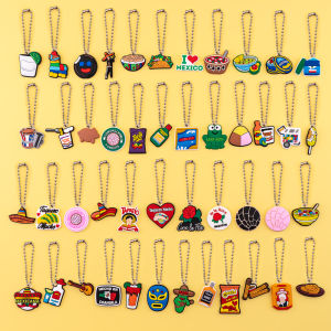 เม็กซิโกสไตล์ตลกกระเป๋าเป้สะพายหลังพวงกุญแจของขวัญ PVC สําหรับนักเรียนออกแบบการ์ตูนและสร้อยคอมุก