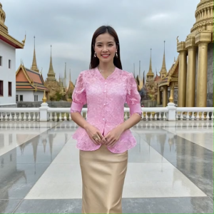 รหัส คบ2 สีเขียวพาสเทล ไซส์เสื้อ 32-46 นิ้ว คอจีน แขนสั้น กระดุมมุกด้านหน้า ลูกไม้เนื้อนิ่ม อัดกาวเรียบร้อย ใส่ทำบุญ ใส่ออกงานราชการ