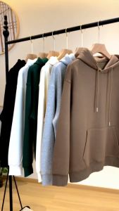 natural hoodie polos tebal / jaket switer cowok warna hitam putih / hoodie kerudung model terbaru