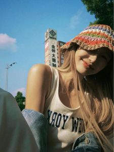 Summer Beach Rainbow Straw Hat: Women's Sun Protection & Stylish Fishing Cap