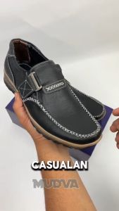 Sepatu Pria Slip On Model Velcro Klasik Kulit MD683