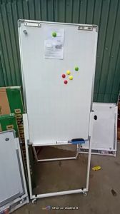 Bảng Flip chart (từ trắng)chân gấp viết bút lông cao cấp (tặng kèm bút lông nam châm bông lau)