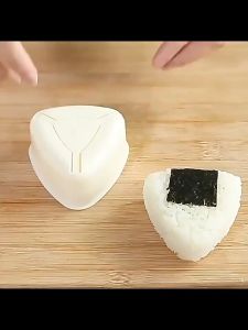 Rice Ball Mold DIY 日式寿司三角饭团模具 Acuan Nasi Jepun DIY Sushi Mudah Bentuk Onigiri Sushi Japanese Onigiri Rice Ball Maker Baby Non Stick
