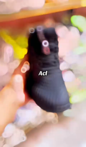 Sepatu Volly Netbur Mid Model Baru Sepatu Voli Pria Wanita Bonus Kaos Kaki Sepatu Olahraga Berpori Ringan Dan Nyaman Dipakai