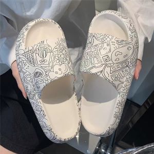 Womens Slipper Graffiti design Anti-Slip Thick and Soft Bottom Flat Slipper Sandal Ins Style Kasut Sandal Perempuan