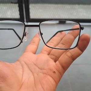 KACAMATA LENSA PLUS/BACA UNTUK RABUN DEKAT ATM1002