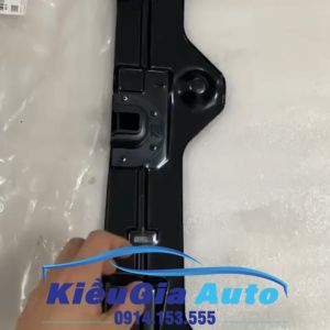 Tai cài cản (Ba đờ sốc) trước Kia K250 Chính hãng
