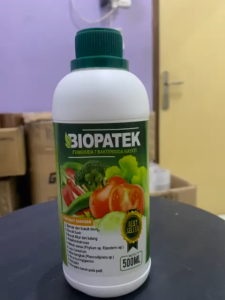 Fungisida Biopatek Bakterisida Hayati Obat Bercak Daun dan Busuk Buah Kemasan 500ml
