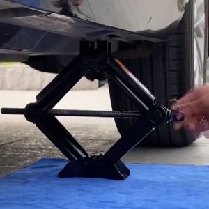 Cờ Lê Bánh Cóc Tay Quay Đa Năng 360 Độ Tiện Dụng Hỗ Trợ Nâng Đỡ Con Đội Kích Xe Hơi Kích Quả Trám