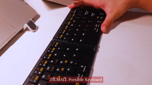 【Local Delivery】ZOOMEDIN Ultra Light & minimalist Portable Bluetooth Wireless Durable & Easy to Store Foldable Keyboard